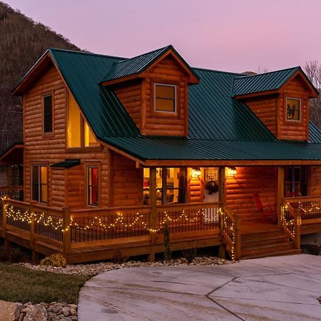 The Barn Owl Villa Maggie Valley Buitenkant foto